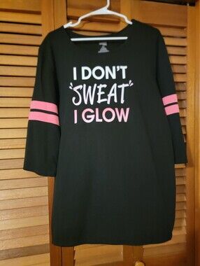Danskin Black T-Shirt Dress with White Graphic 2X Fits More Like a 1X